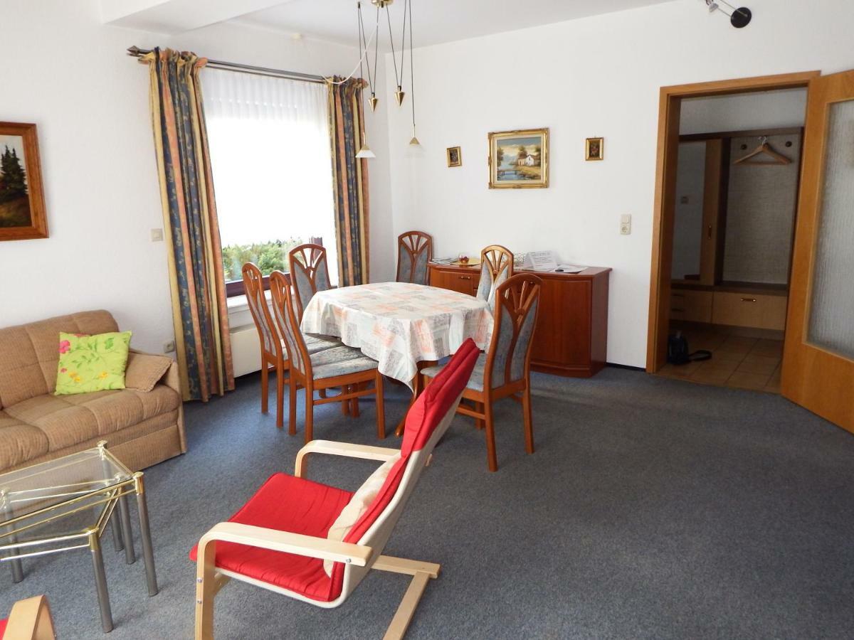 Nette Ferienwohnung Mit Eigenem Eingang Und Sonnenterrasse Idstein Εξωτερικό φωτογραφία